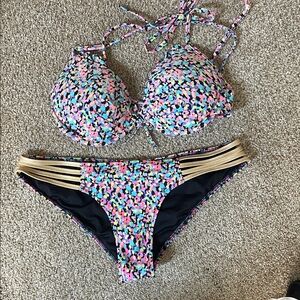 Victoria Secret Bikini Top 34C and small bottoms